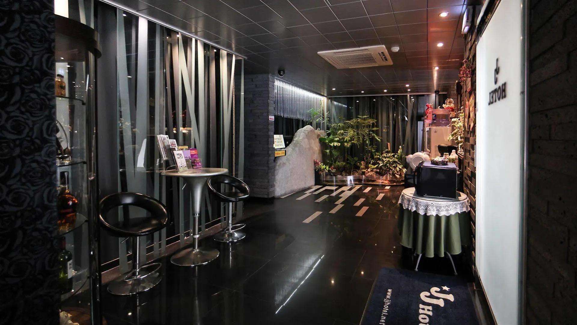 Jj Hotel Seoul